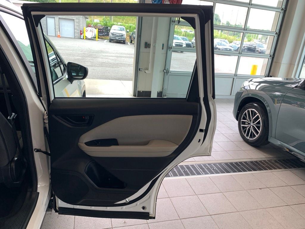 2026 Subaru Forester Base