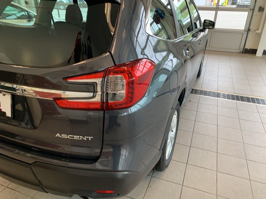 2023 Subaru Ascent Base