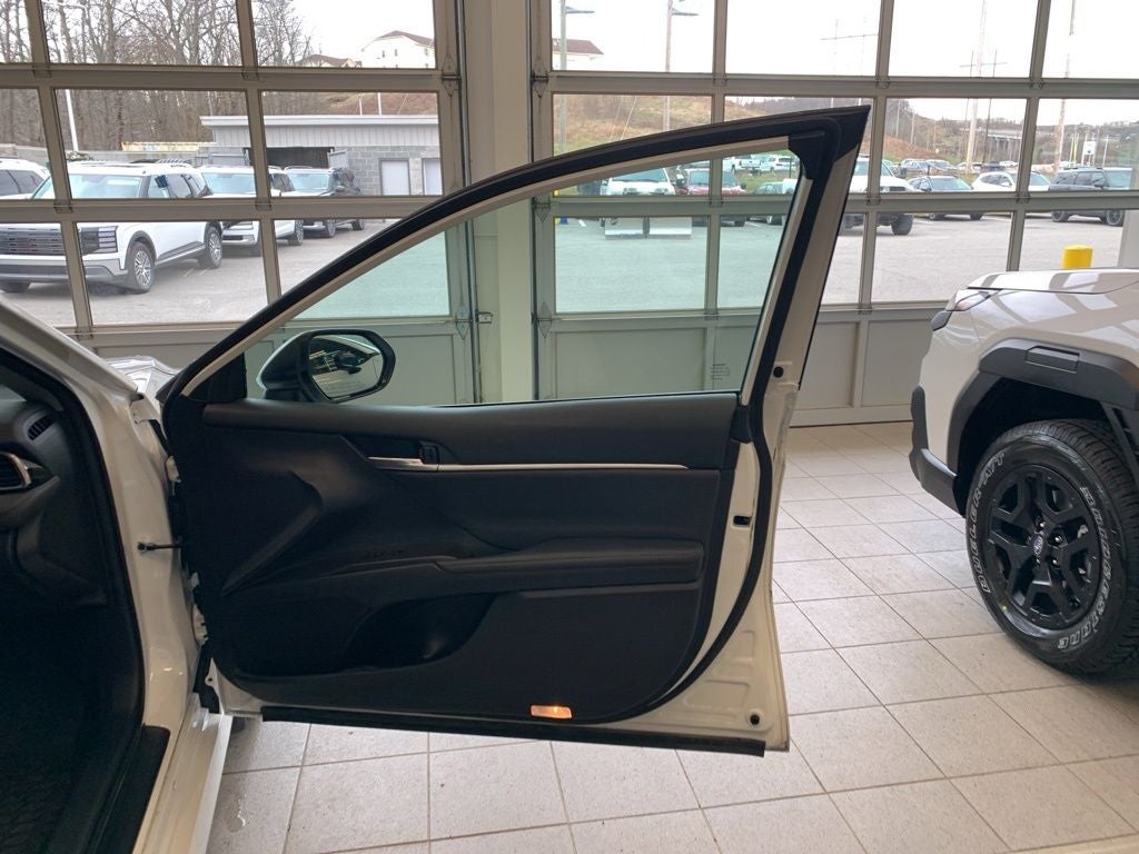 2023 Toyota Camry XLE