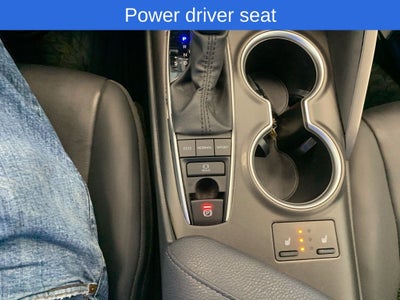 2023 Toyota Camry XLE