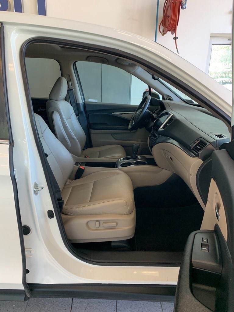 2018 Honda Pilot EX-L w/Honda Sensing
