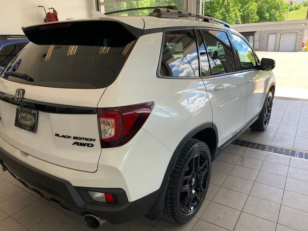 2024 Honda Passport Black Edition