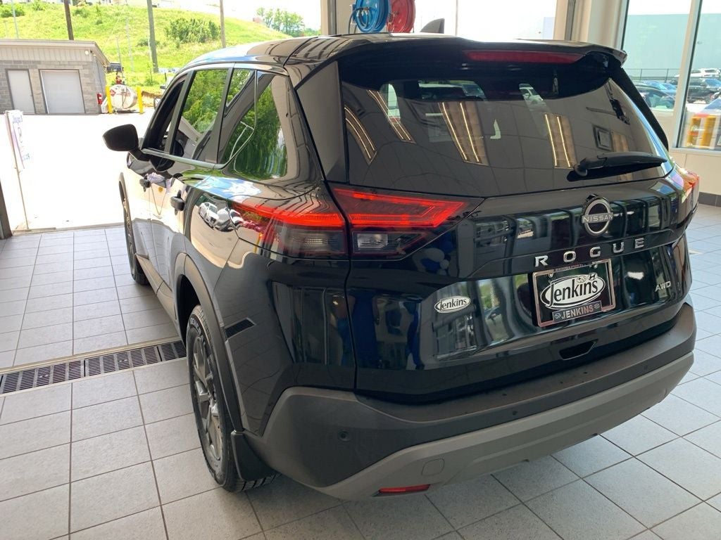 2023 Nissan Rogue S