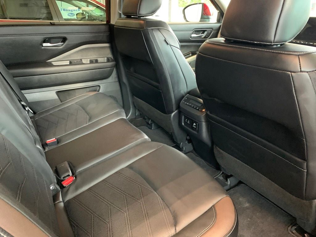 2024 Nissan Pathfinder Platinum - Photo 20