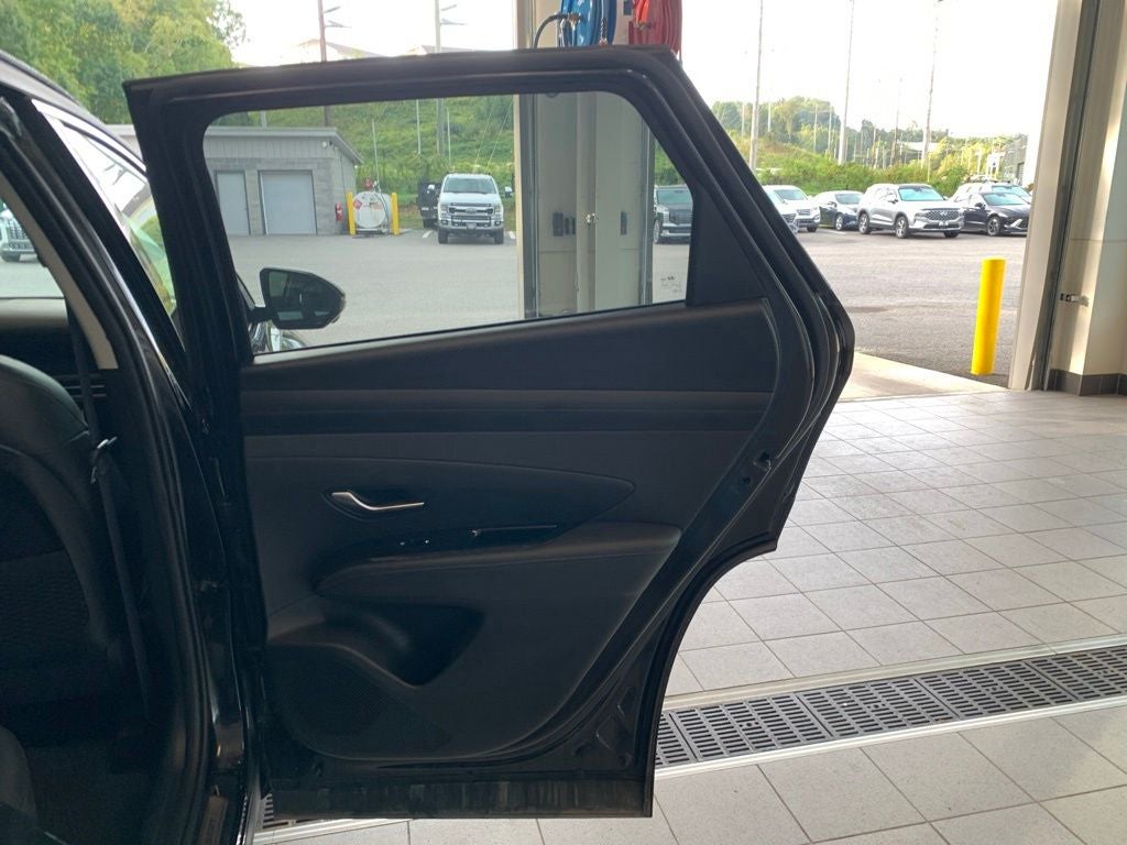 2025 Hyundai Tucson Limited - Photo 21