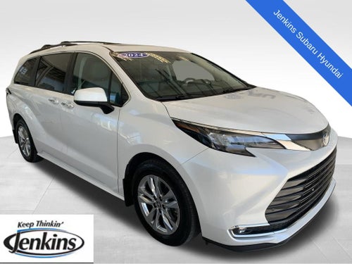2024 Toyota Sienna XLE 7 Passenger