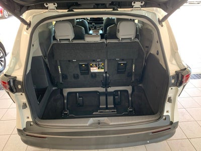 2024 Toyota Sienna XLE 7 Passenger