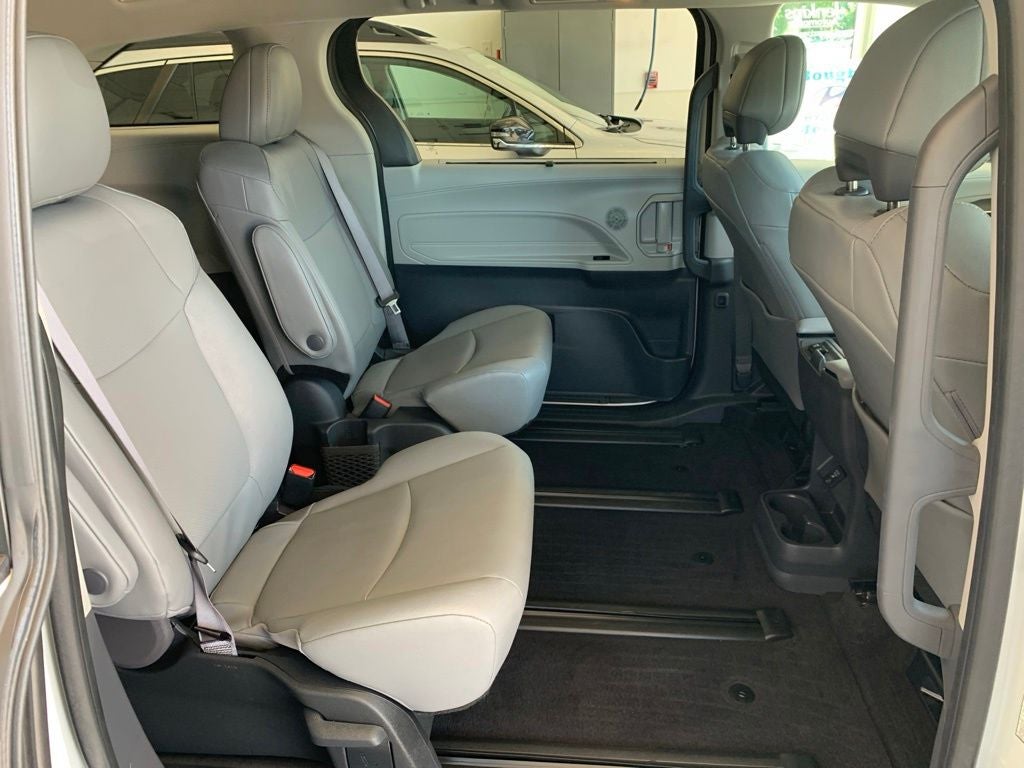 2024 Toyota Sienna XLE 7 Passenger