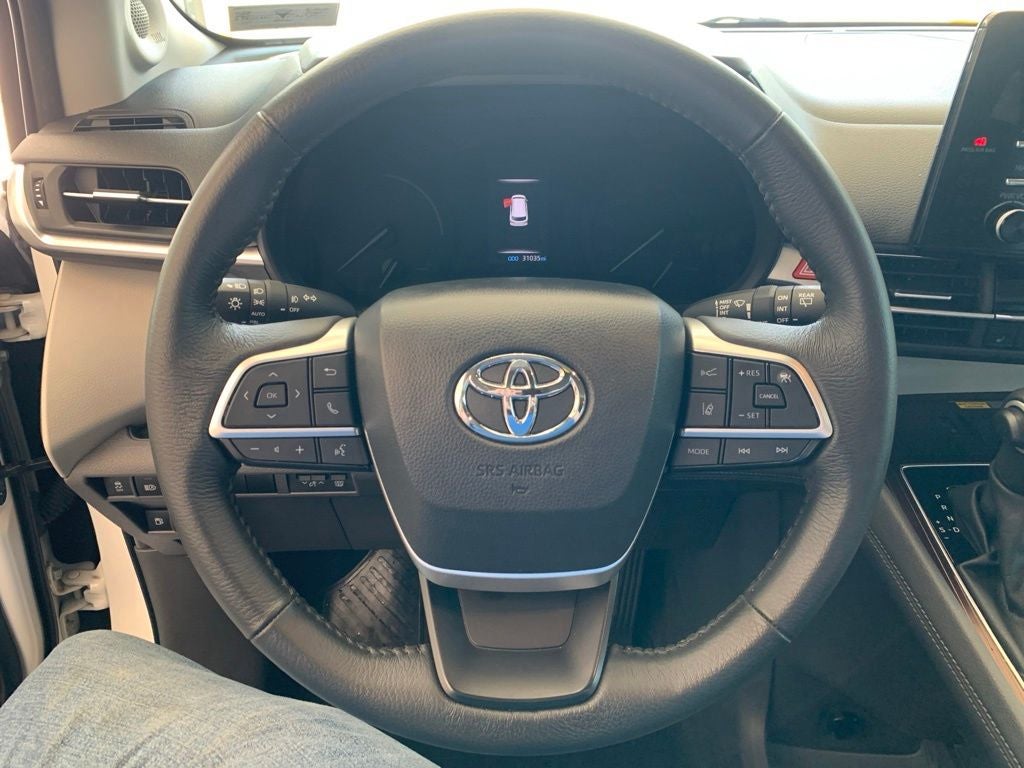 2024 Toyota Sienna XLE 7 Passenger