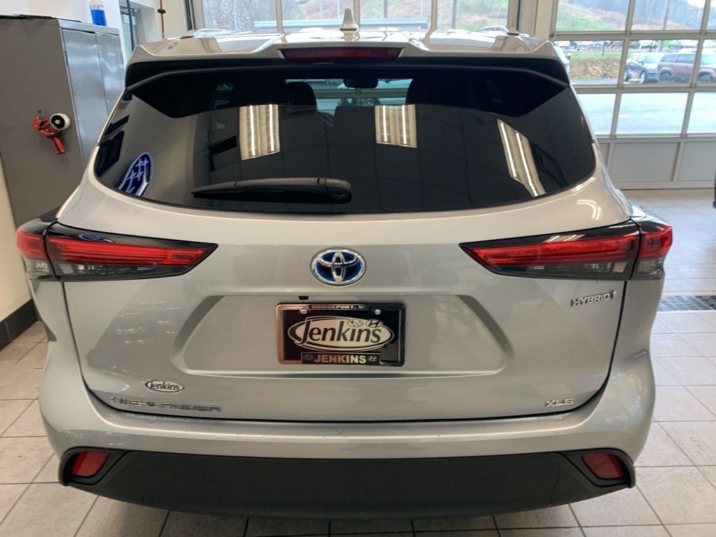 2023 Toyota Highlander Hybrid XLE
