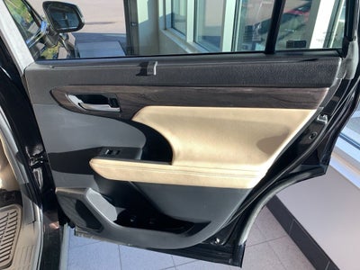 2023 Toyota Highlander Hybrid Limited