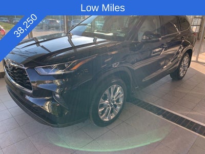 2023 Toyota Highlander Hybrid Limited