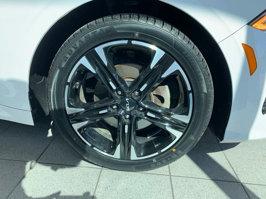 2024 Kia K5 GT-Line - Photo 24