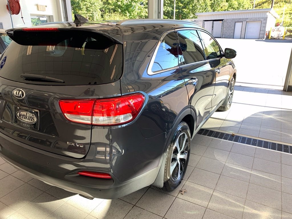 2018 Kia Sorento EX
