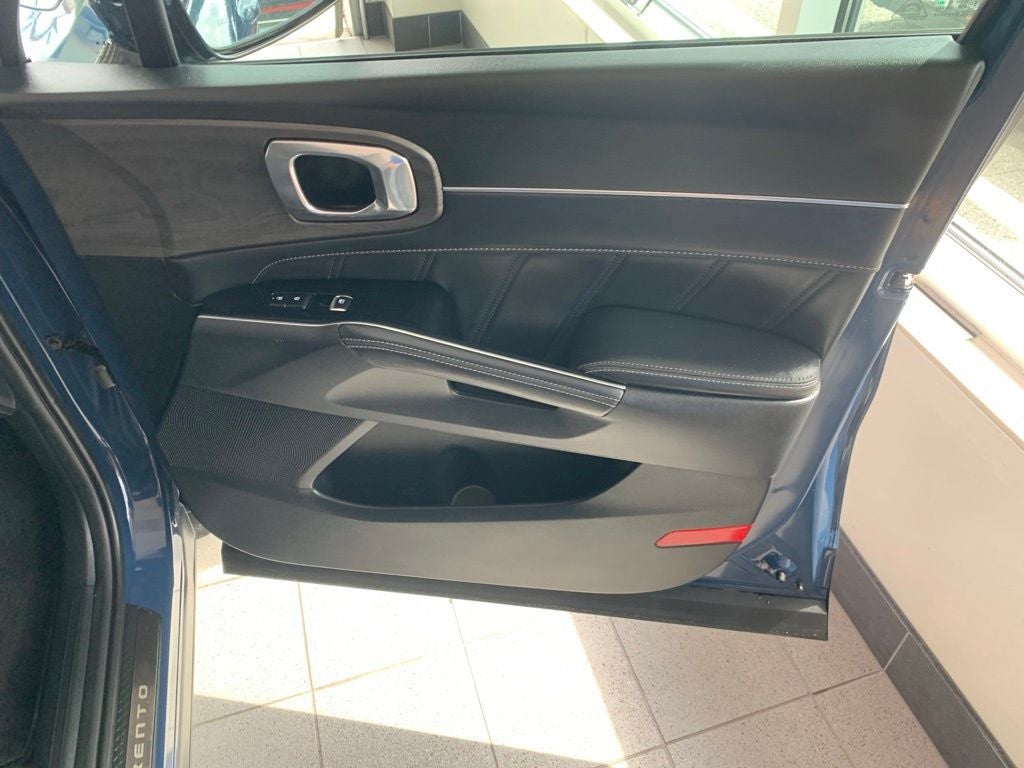 2025 Kia Sorento X-Line SX