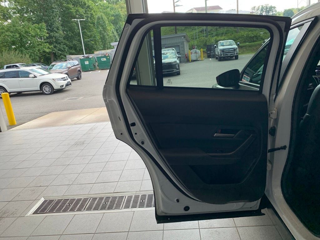 2025 Mazda Mazda CX-50 2.5 S Premium Package