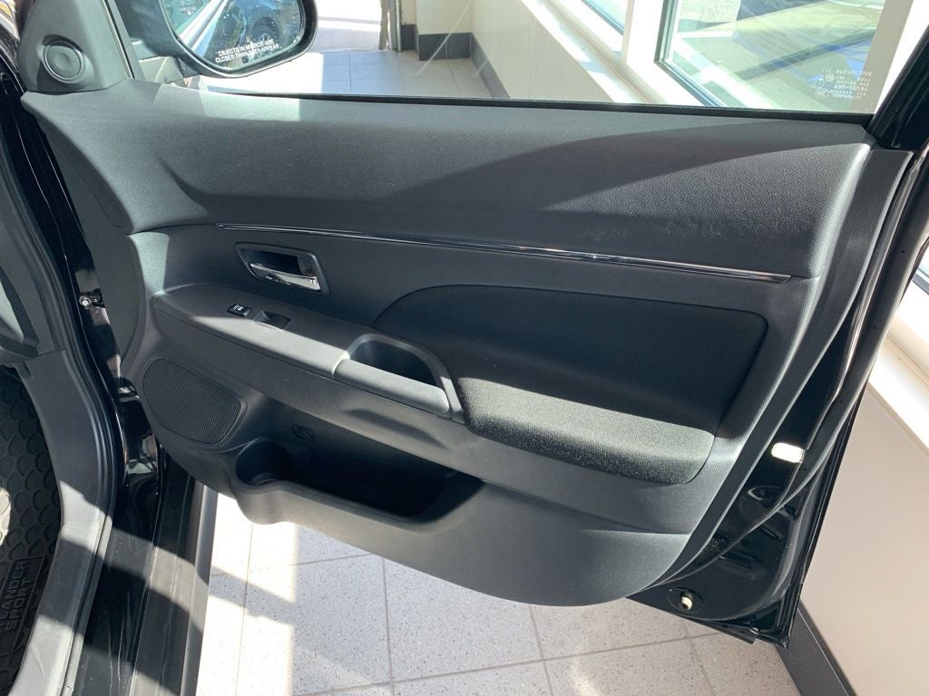 2024 Mitsubishi Outlander Sport 2.0 LE
