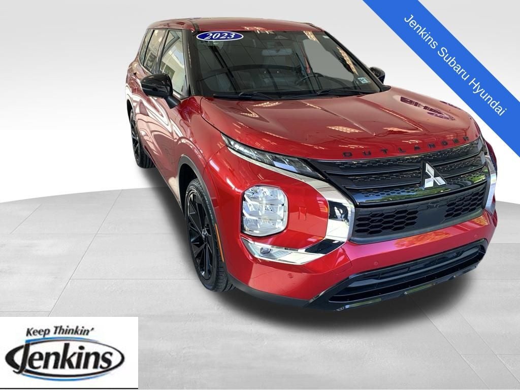 2023 Mitsubishi Outlander SE Black Edition