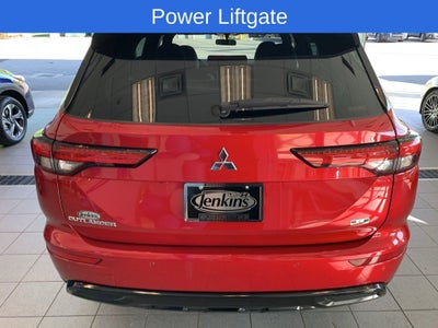 2023 Mitsubishi Outlander SE Black Edition