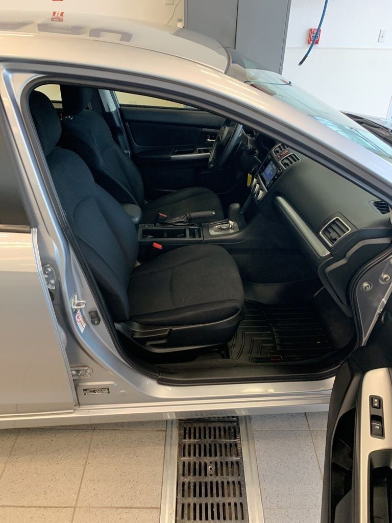 2015 Subaru Impreza 2.0i Premium