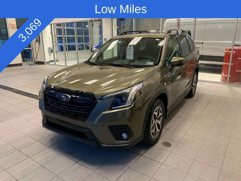 2024 Subaru Forester Premium