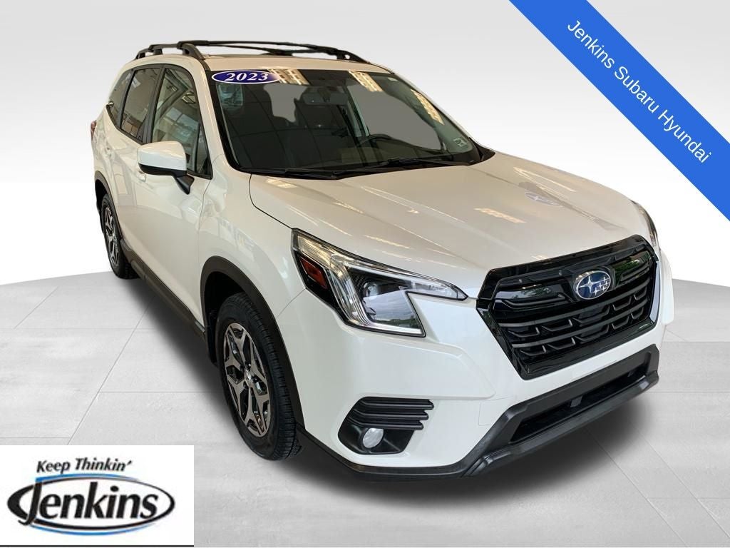 2023 Subaru Forester Premium