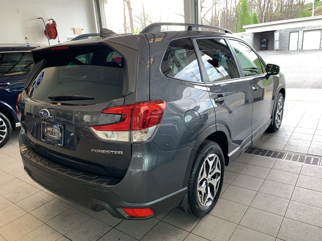 2021 Subaru Forester Premium