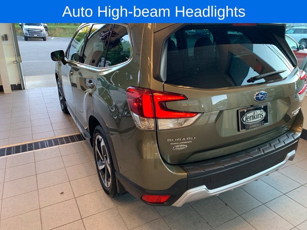 2023 Subaru Forester Touring