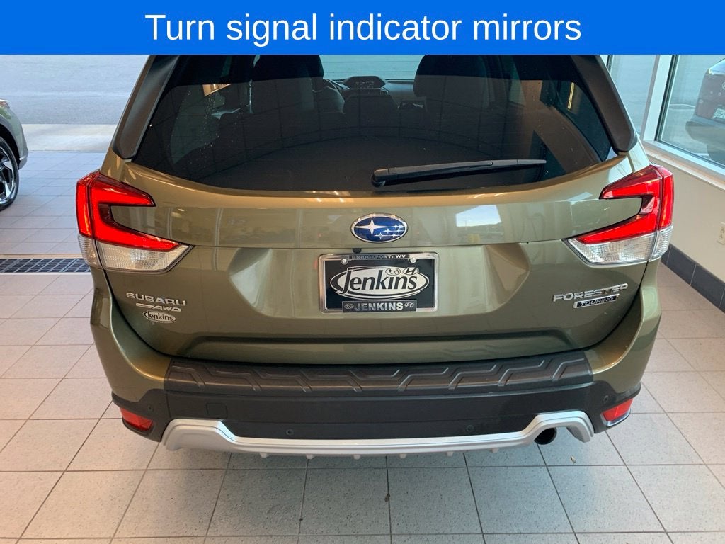 2023 Subaru Forester Touring