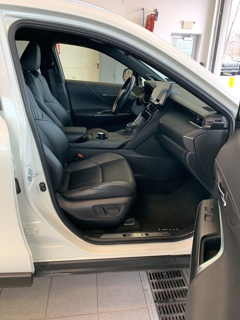 2021 Toyota Venza XLE