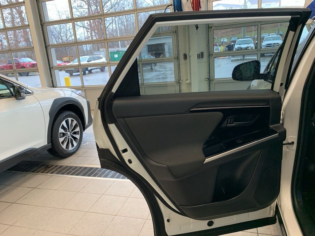 2023 Subaru Solterra Premium