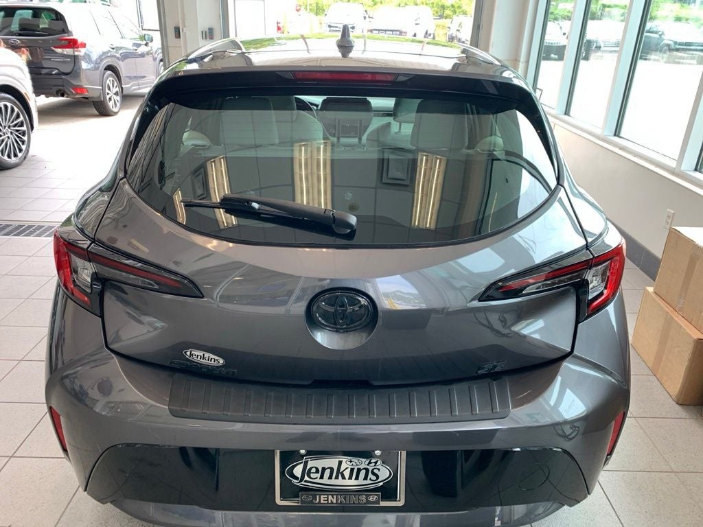 2025 Toyota Corolla Hatchback SE