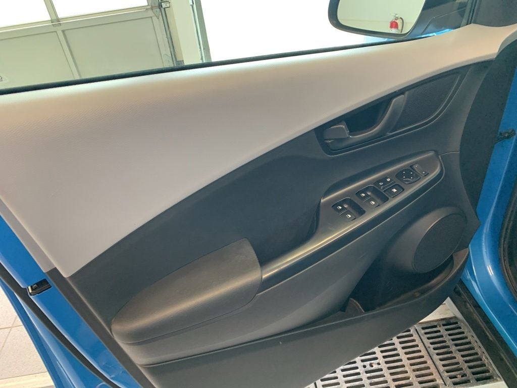 2020 Hyundai Kona SEL