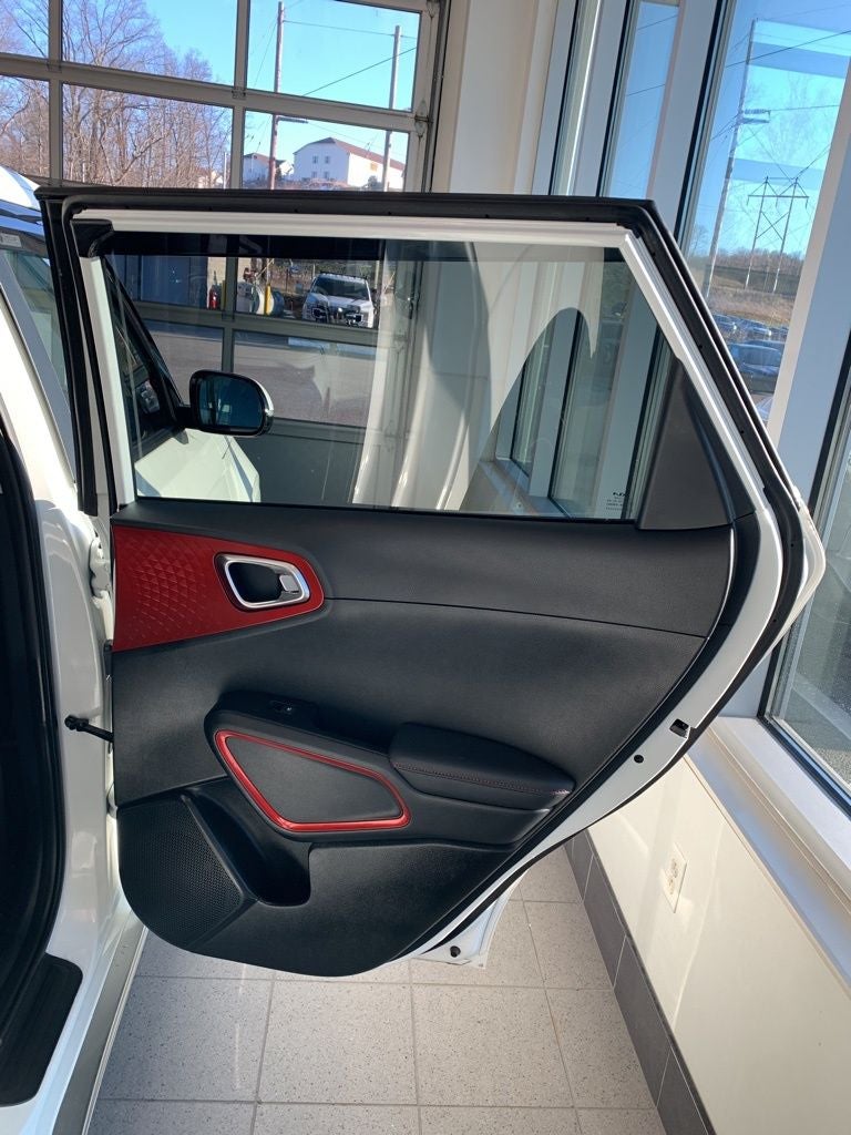 2025 Kia Soul GT-Line