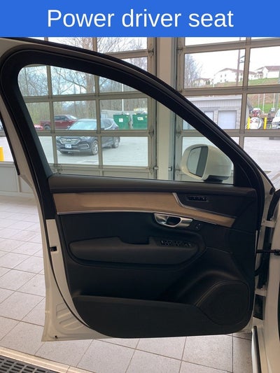 2025 Volvo XC90 B6 Plus 7-Seater 2025.5