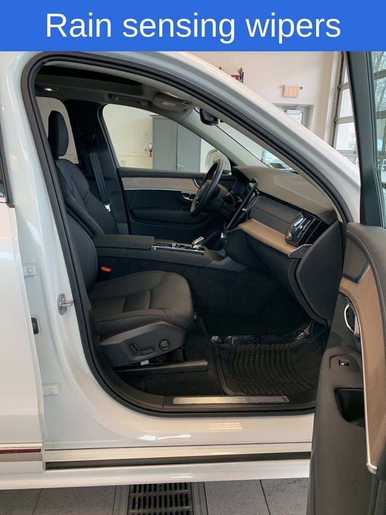 2025 Volvo XC90 B6 Plus 7-Seater 2025.5