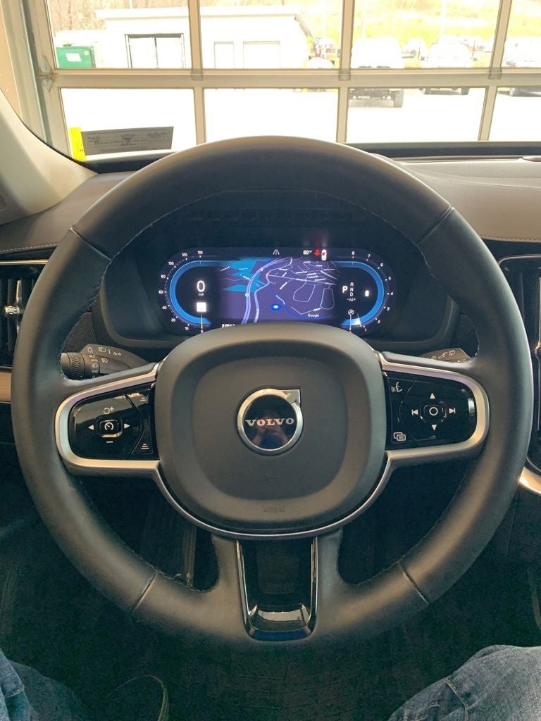 2025 Volvo XC90 B6 Plus 7-Seater 2025.5