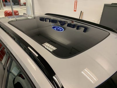 2025 Volvo XC40 Plus Dark Theme