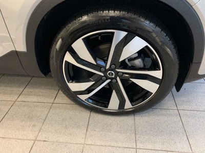 2025 Volvo XC40 Plus Dark Theme